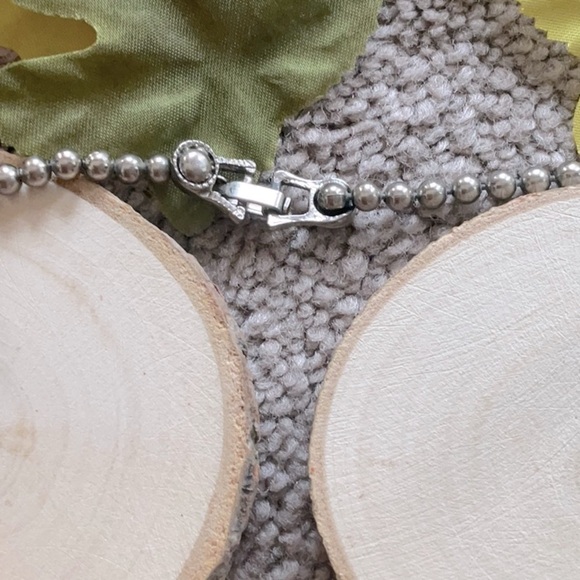 VINTAGE ALTERNATIVE TO THE NAVAJO TURQUOISE BLOSSOM NECKLACE COLLECTION - Picture 4 of 6